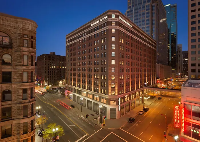Embassy Suites By Hilton Minneapolis Downtown Hotel
