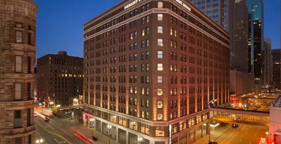 Embassy By Hilton Downtown Minneapolis