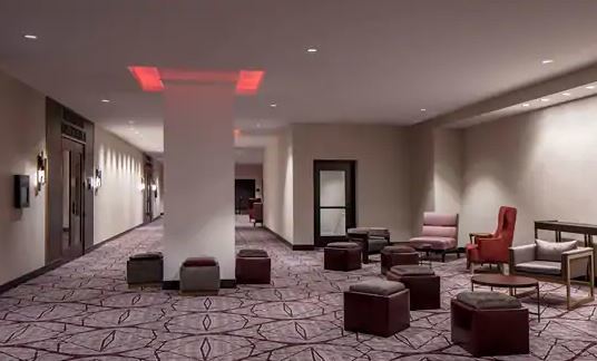 Hotel Embassy By Hilton Downtown