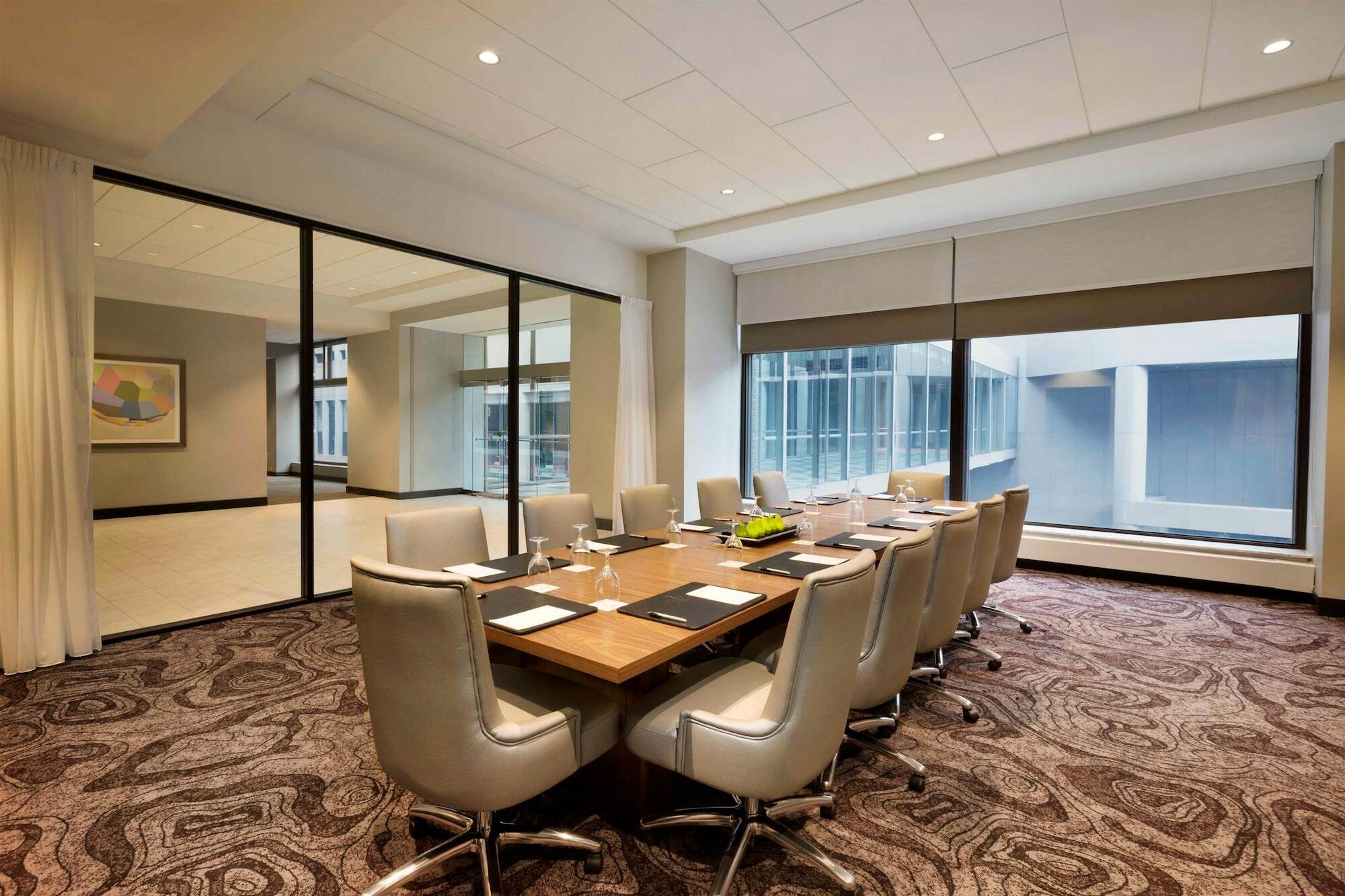 Embassy By Hilton Downtown 4* Minneapolis